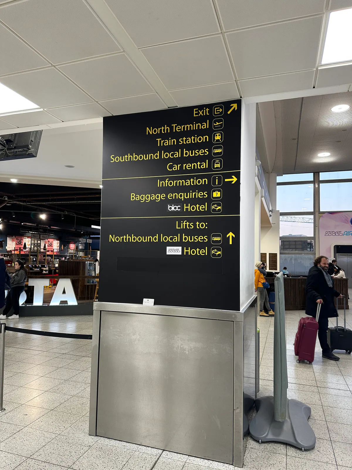 London Gatwick train
