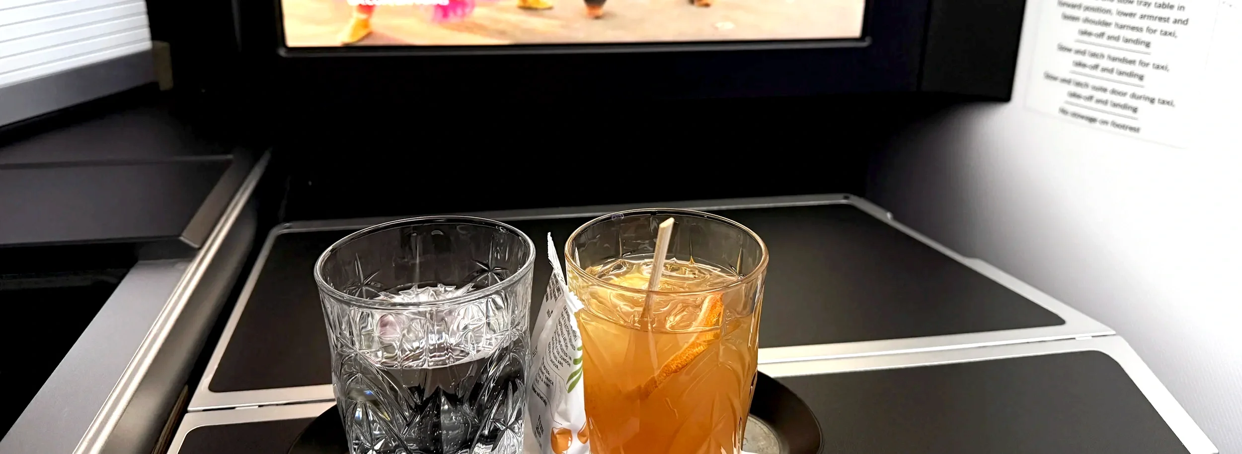 In flight cocktail - Best Chase Sapphire Reserve Alternatives 2026